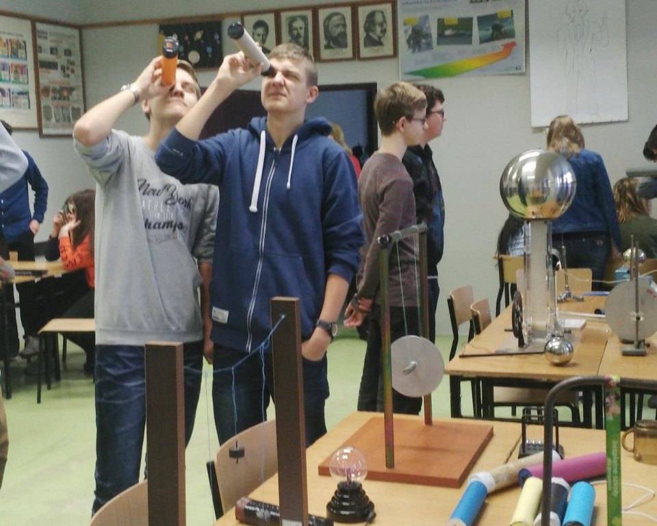 gimnazjalici na zajciach w technikum 2 20170320 1783003442