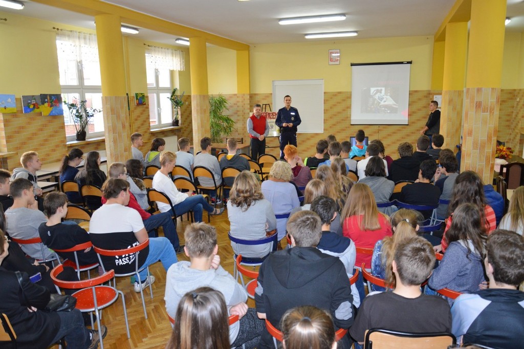 o cyberprzemocy 3 20161028 1289833155