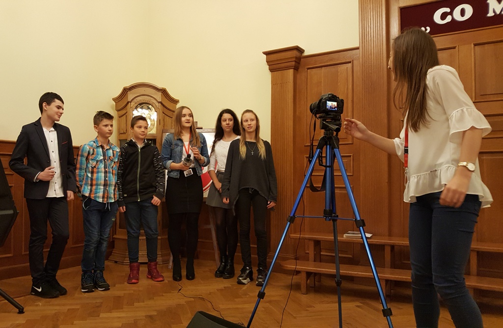 uczniowie pitki w konkursie co mi w duszy gra 4 20171114 1305578284