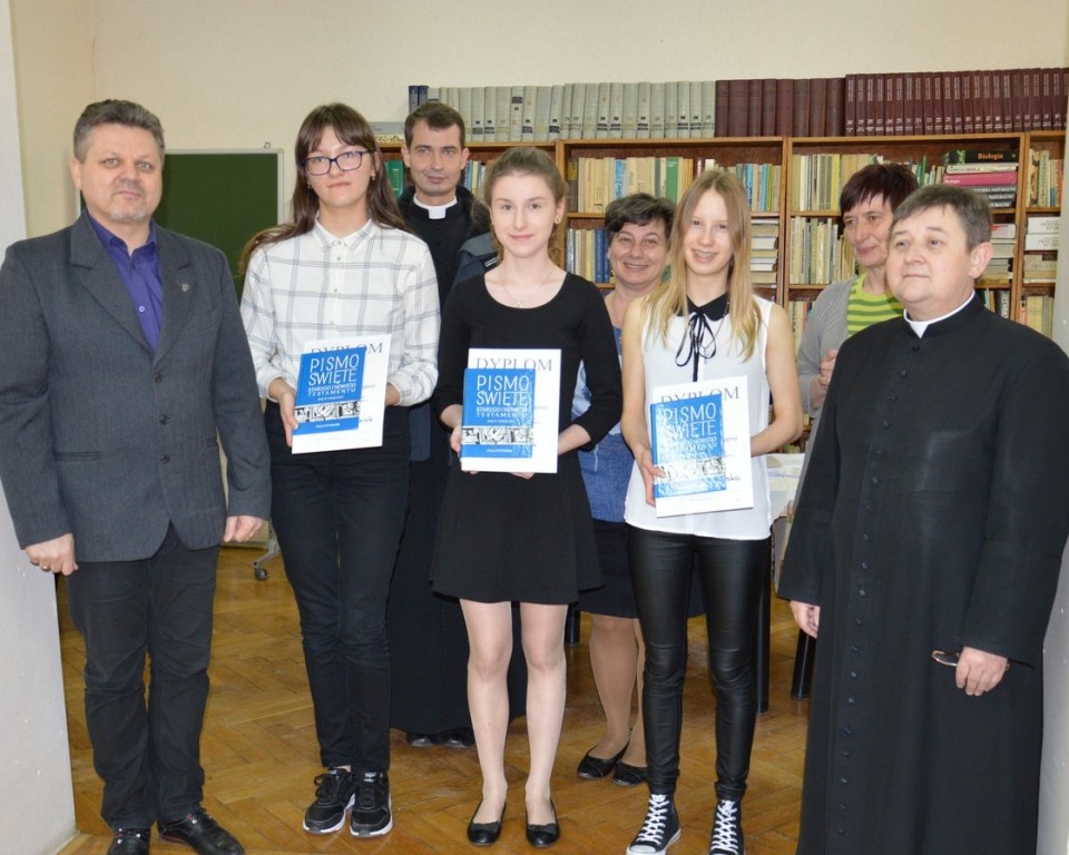 sukces w konkursie religijnym 5 20170505 1075388041