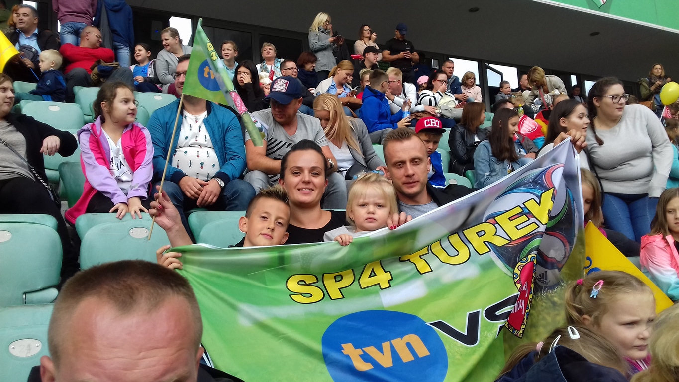 czworka ju dziaa charytatywnie 5 20170906 1687550532