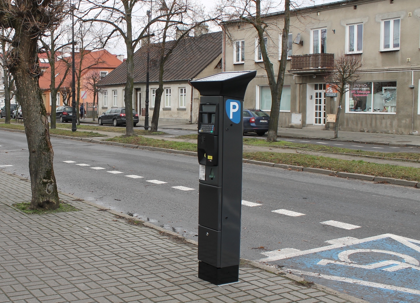 Strefa na razie bez opłat