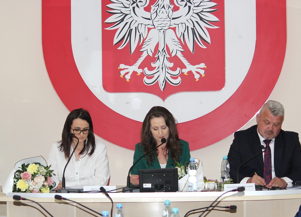 Burmistrz i radni złożyli ślubowanie. Oto skład samorządu na lata 2024-2029