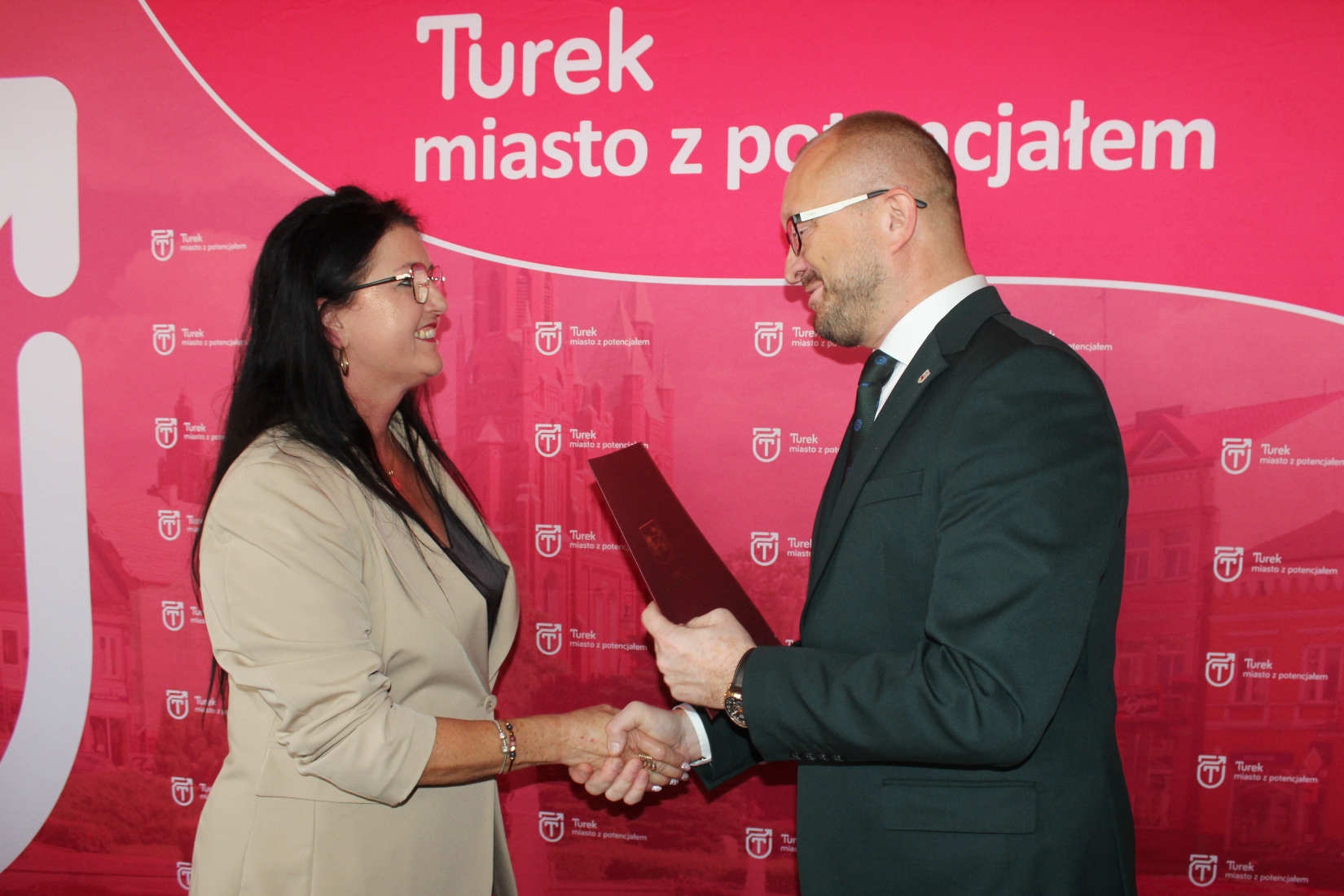 Święto nauczycieli z nagrodami burmistrza