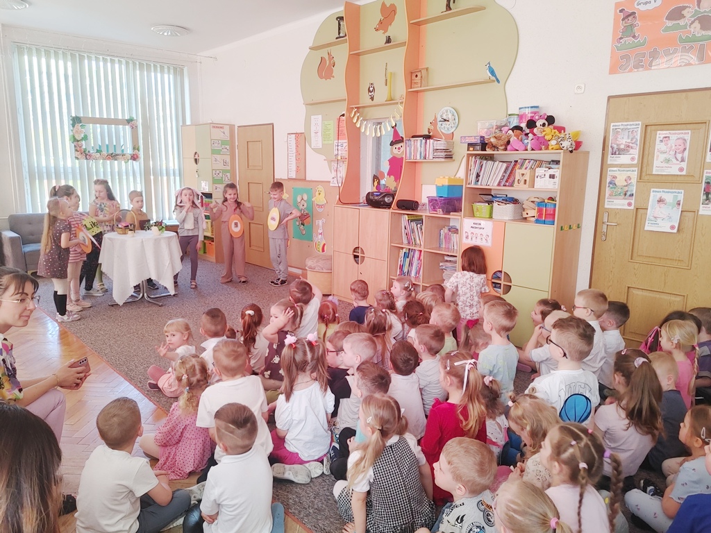Wielkanocne świętowanie w Przedszkolu Krasnala Hałabały